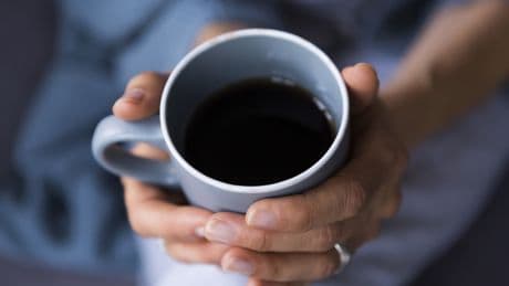 Zu viel Koffein? Diese Signale des Körpers sollten Kaffeetrinker kennen