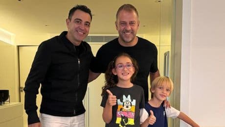 Xavi revela lo que le dijo Flick cuando fue a visitarlo