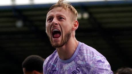 Rangers explore deal for centre-back who has worked with Russell Martin twice before