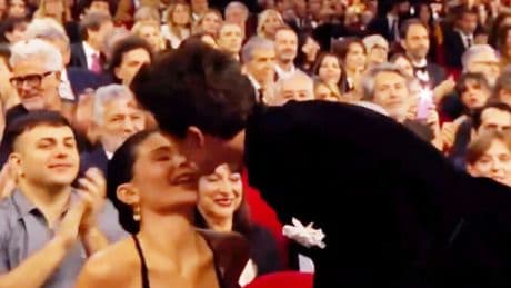 Timothée Chalamet dodges Kylie Jenner’s kiss — and ‘embarrassing’ moment is caught on live TV