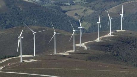 La Justicia europea avala la participación pública en España para autorizar renovables y 'salva' cientos de parques