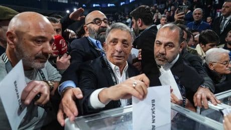 Ahmet Nur Çebi: "Çürük yumurtaları ayıklamadığımız müddetçe..."