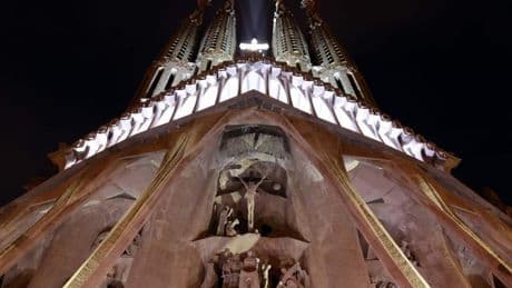 El Vaticano proclama 'Venerable' a Gaudí, primer paso para hacer santo al "arquitecto de Dios"
