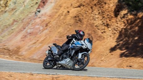 Probamos la Zontes 703 F, el nuevo referente del 'más por menos' en las 'maxitrail' de acceso