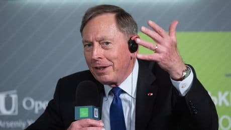 Ende des Ukraine-Kriegs: Ehemaliger CIA-Chef Petraeus äußert sich zu Putin