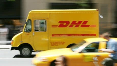 Logistik: Nach Versandstopp: DHL testet Wiederaufnahme von Lieferungen in die USA