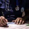 Trop de docteurs dans le futur ? La mise en garde de l’Ordre des médecins à rebours de la position du gouvernement