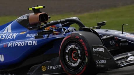 Sainz: "El equipo decidió parar muy pronto y condicionó a la carrera"