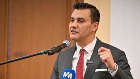 DEM Parti'den CHP Genel Başkanı Özel'e 'Geçmiş olsun' telefonu