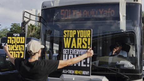 Huelga y protestas en Israel para exigir un alto el fuego y la liberación de los rehenes en Gaza
