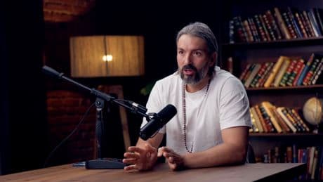 Lain García Calvo, gurú motivacional: “Tienes que ser muy honesto contigo mismo porque, por creencias inconscientes que tenemos, no somos capaces de decir cuál es nuestro sueño porque pensamos que está mal”