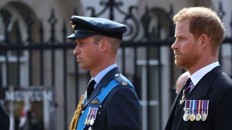 Prinz William und Prinz Harry: Cousine der Royals tot aufgefunden
