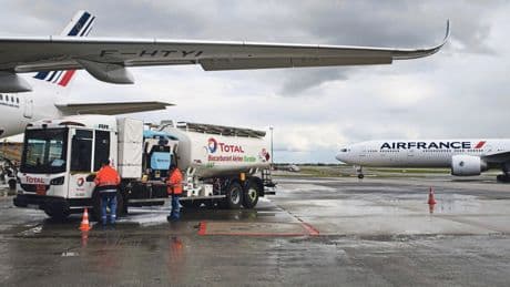 «Nos clients devront contribuer»: le carburant durable, un casse-tête pour les compagnies aériennes