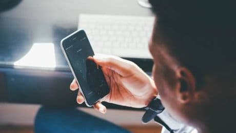 Smartphone inattivo? È un rischio. Ecco perché è importante sbloccarlo spesso