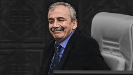 Can Atalay’dan Sırrı Süreyya Önder’e veda: O'na en büyük armağan, barış içinde yaşayan bir ülke olacaktır