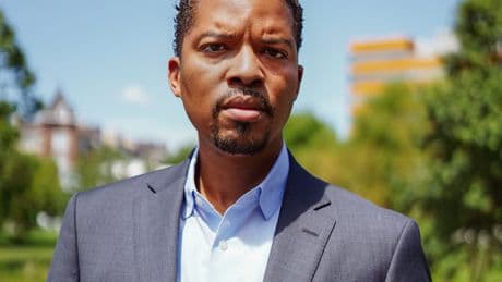 ICE Wrongly Suggests Lawmaker Doxxed Agents, and Racist Threats Follow