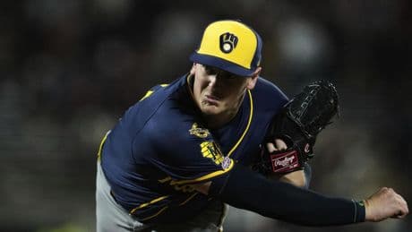 Brewers send right-hander Craig Yoho to minors while calling up Elvin Rodriguez