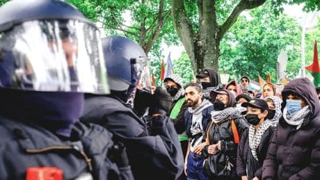 Nahostkonflikt: „Als müsste man den Schmerz erst beweisen“