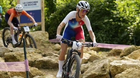 Ouverture au public de la Colline d'Élancourt, lieu emblématique de Paris 2024 avec le VTT
