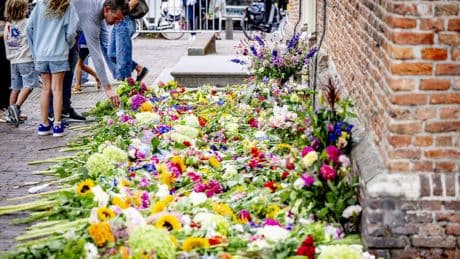 Burgemeester op feestweek Abcoude: ’Geen blauwdruk voor rouwen’ na dood Lisa (17)