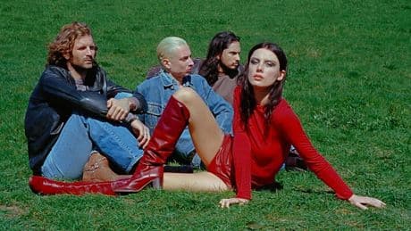 Sängerin Ellie Rowsell von Wolf Alice: Große Konzerte können "beängstigend" sein