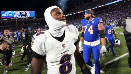Baltimore Ravens’ Lamar Jackson apologizes after pushing incident with fan: ‘Just chill next time’
