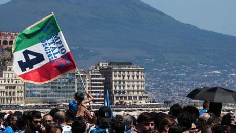 Napoli ha registrato il pieno di turisti nel week end di festa per lo scudetto