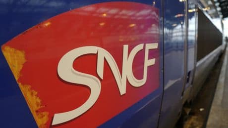 Grève des contrôleurs SNCF du "8 mai": Sud-Rail estime que le ministre des Transports "met de l'huile sur le feu"
