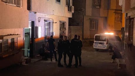 Antep’te anne ve kızı kilitli oldukları odada ölü bulundu