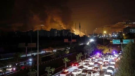 «Teheran se ha vuelto Gaza; nos dicen que desalojemos y bombardean»