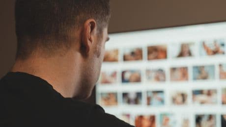 Royaume-Uni : les sites pornos doivent désormais vérifier l'âge de leurs utilisateurs