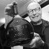 Design: Weltberühmt mit Duftflakons: Designer Peter Schmidt ist tot
