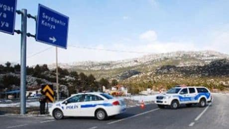 Antalya-Konya kara yolu çalışma nedeniyle ulaşıma kapatıldı