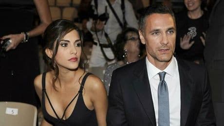 Raoul Bova al Garante della privacy: «Bloccate le chat con i miei audio». La versione di Corona