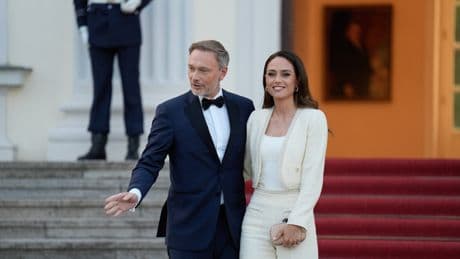 Christian Lindner & Franca Lehfeldt vor Gericht – wegen ihres Babys