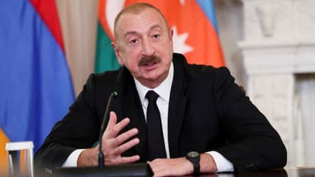 Azerbaycan Cumhurbaşkanı Aliyev: Biz burada tarih yazıyoruz
