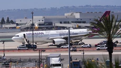 Plane evacuated after bomb threat made against Hawaiian Airlines flight preparing to take off from San Diego Airport