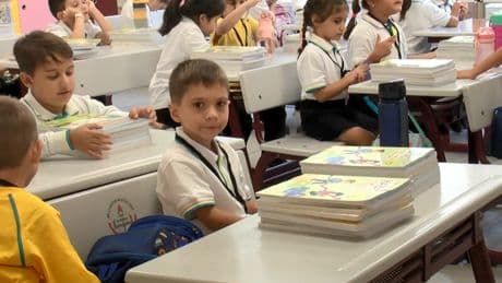 İstanbul'da 3 milyon öğrenci bugün ders başı yaptı
