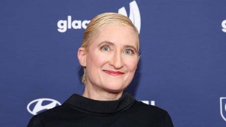'I Kissed a Girl' singer Jill Sobule dies aged 66 after fire rips through her home