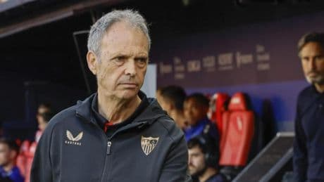 Caparrós: "Estoy sufriendo por no ser el revulsivo que el sevillismo esperaba"