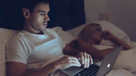 OnlyFans: Was potenzielle Nutzer der Plattform unbedingt wissen sollten