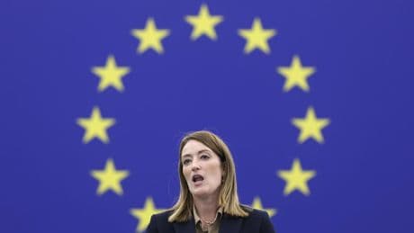 El PP europeo y la ultraderecha bloquean el órgano con el que la UE pretende limitar las puertas giratorias