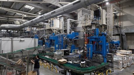 Briolf supera los 250 millones en ingresos y desembarca en Asia