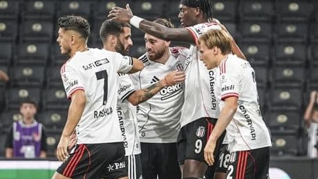 Beşiktaş’ta yabancı kontenjanı operasyonu: 3 isimle yollar ayrılıyor