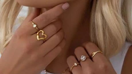 Tarnish-free jewellery perfect for holidays and wearing in the sea all under £40