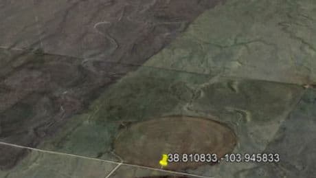 Photo showing ‘1,000ft silver UFO flying over US snapped by airline pilot’ released by infamous Pentagon whistleblower