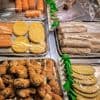 In Amsterdam moet de nachtelijke snackbar straks eerder dicht