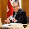 Kabinettsumbau nach Steueraffäre: Britischer Premier stemmt sich gegen vorzeitige Neuwahlen