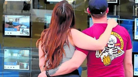 Un inversor desvela las estrategias de las agencias inmobiliarias para acceder a tus datos