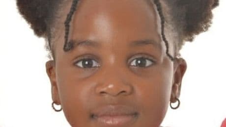 «Mamma la testa», France Anaelle si alza dal letto poi il malore e muore a 7 anni. I?l papà: era il nostro angelo, tutto ci ricorderà di lei